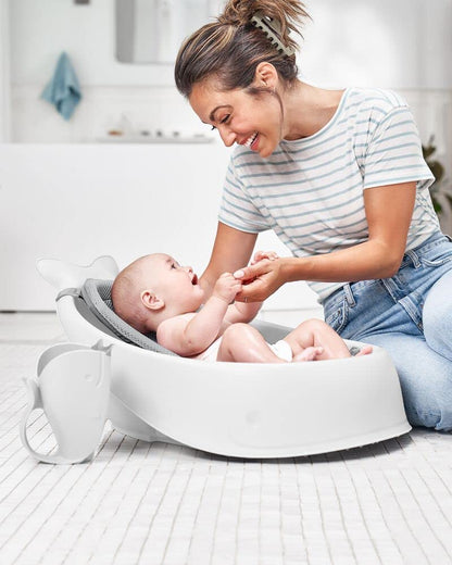 Skip Hop MOBY Waterfall Bath Rinser, Tear-Free Bath Rinse Cup for Babies