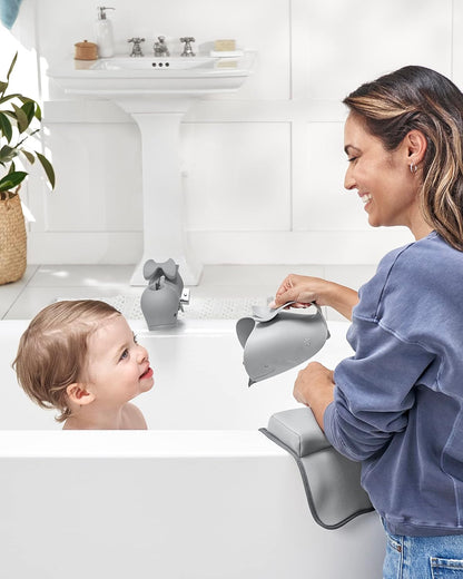 Skip Hop MOBY Waterfall Bath Rinser, Tear-Free Bath Rinse Cup for Babies